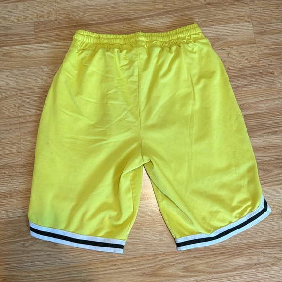 Boohoo Man Basketball Shorts - Size L - Picture 2 of 8
